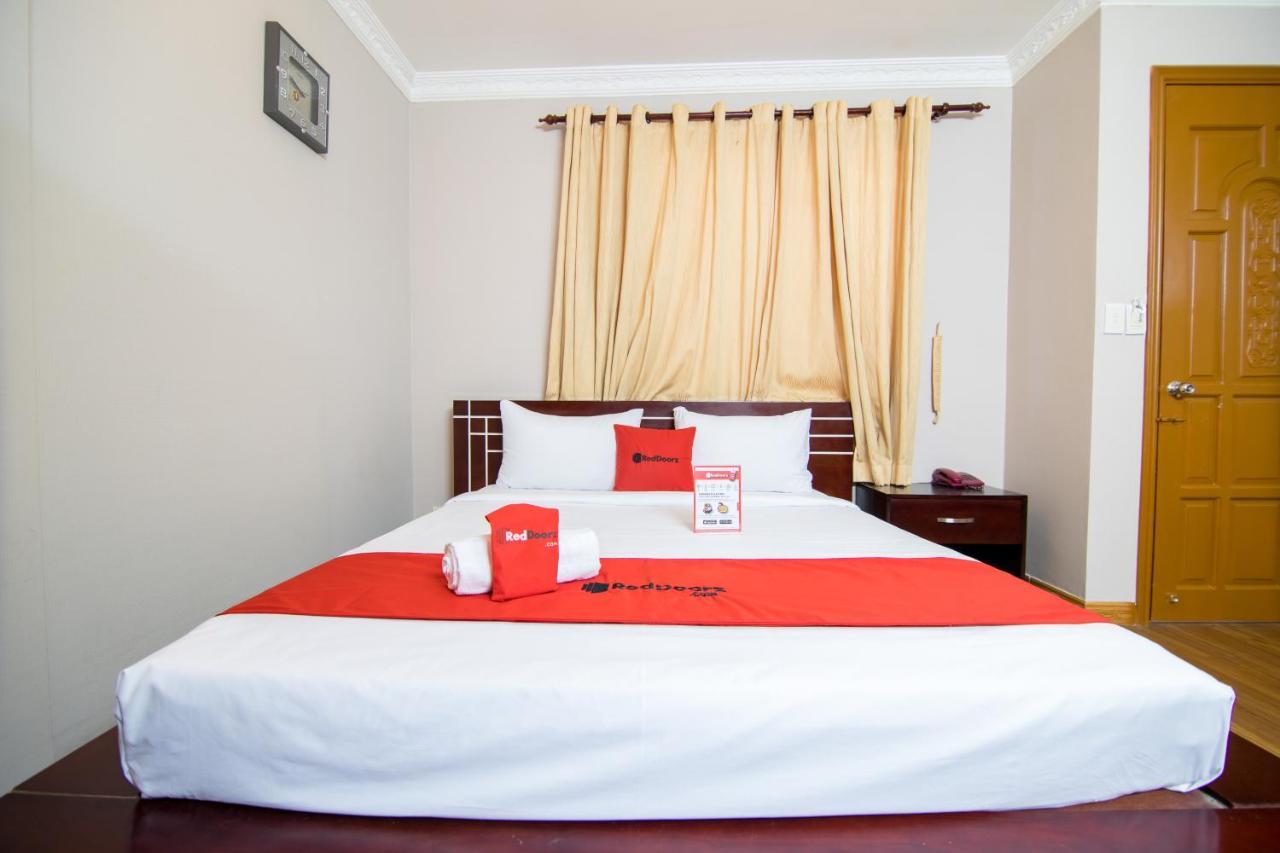 Quynh Giang Hotel Near Hiecc Хошимин Екстериор снимка