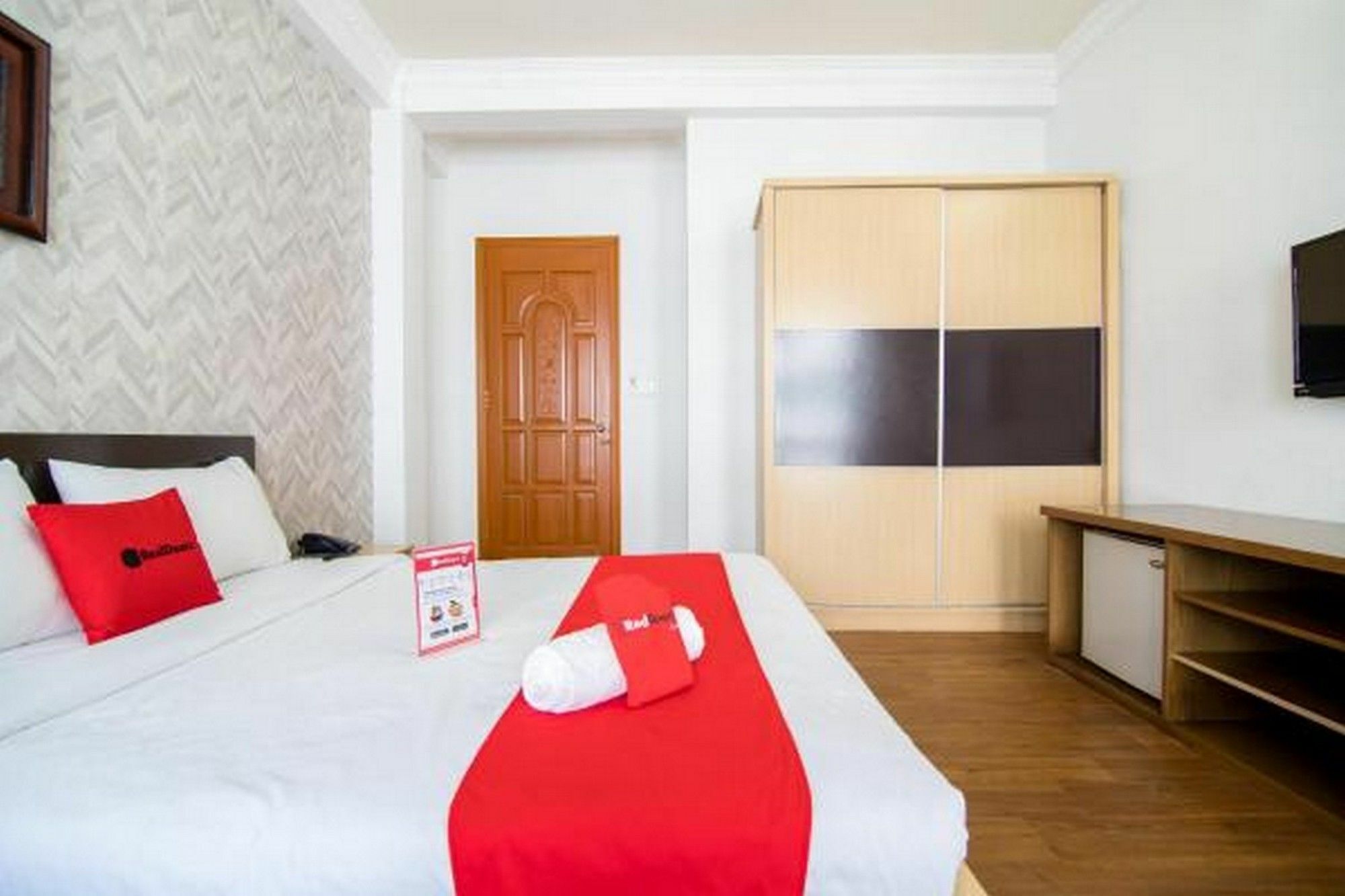 Quynh Giang Hotel Near Hiecc Хошимин Екстериор снимка