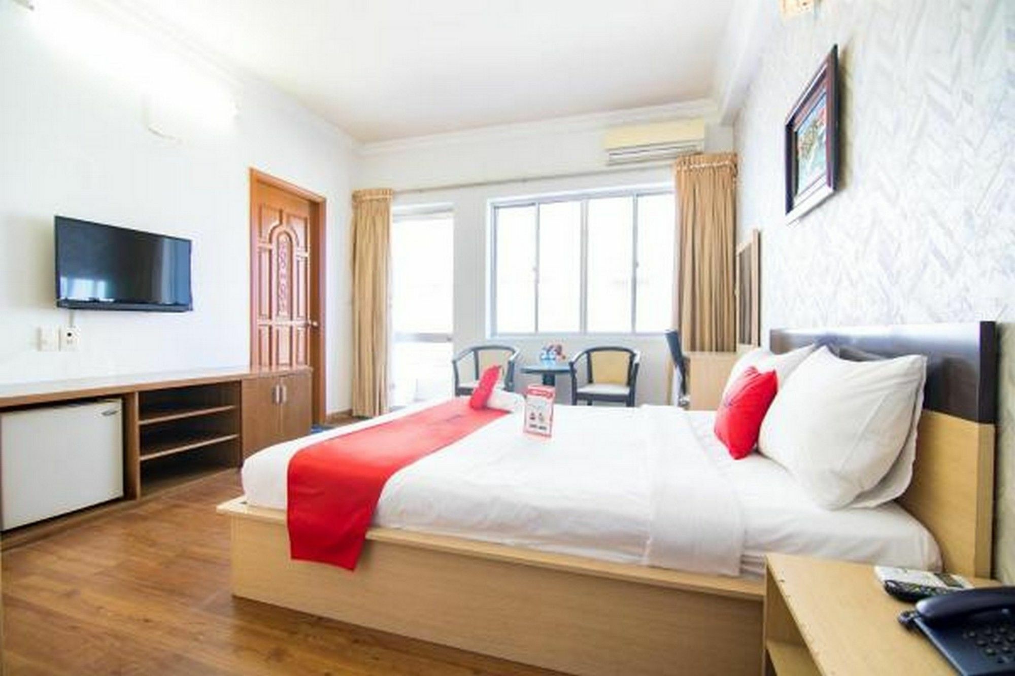Quynh Giang Hotel Near Hiecc Хошимин Екстериор снимка